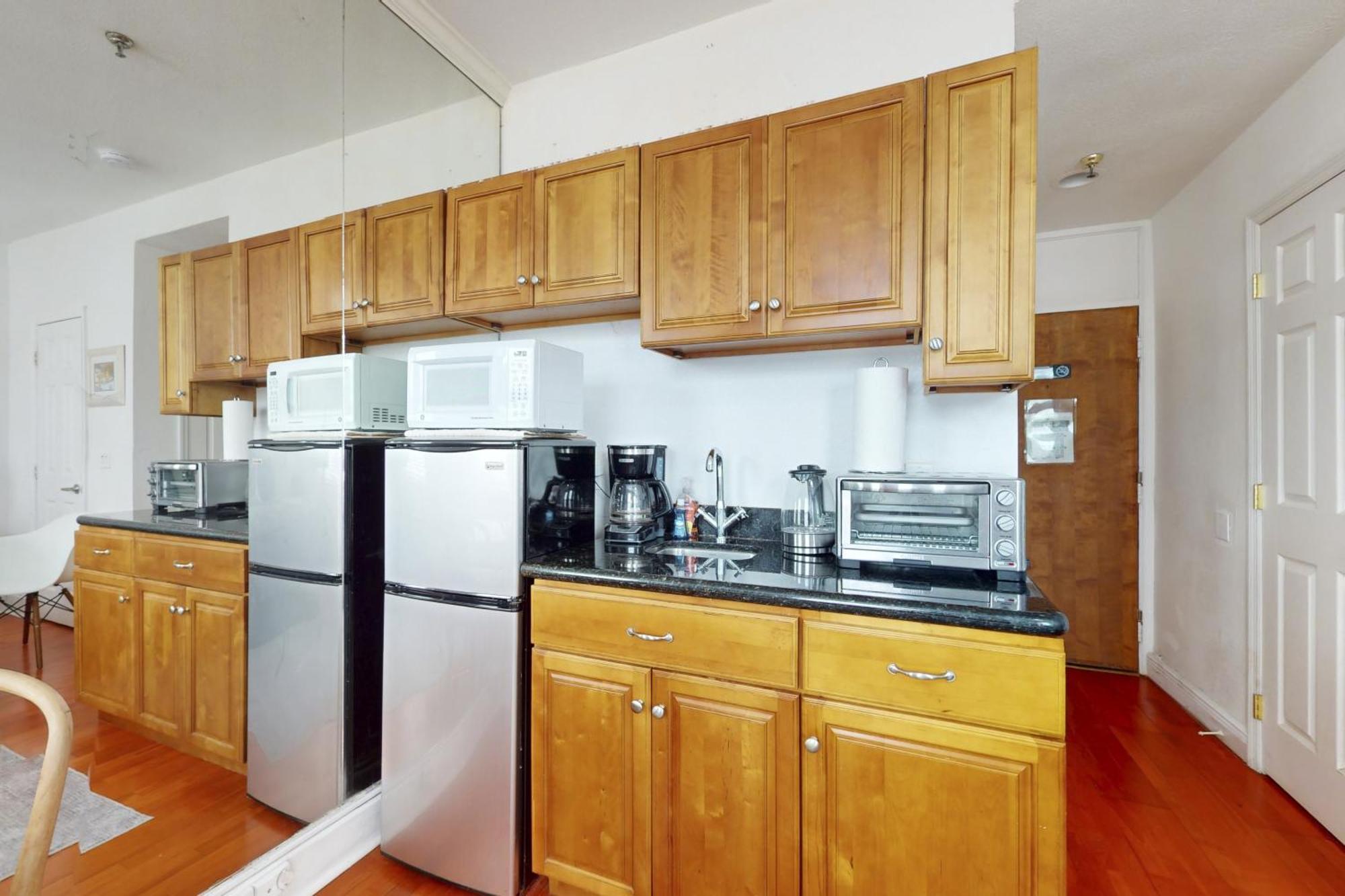 Palm Beach Hotel & Sunrise Cottage Екстериор снимка
